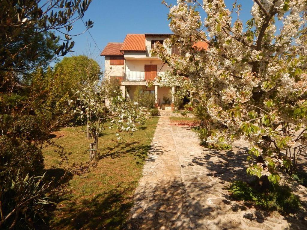 Rooms Goris Екстериор снимка